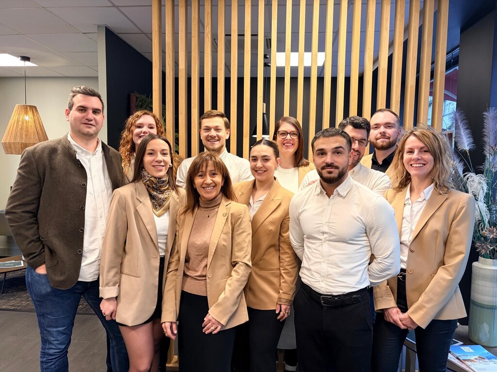 l'équipe de l'agence Infinity