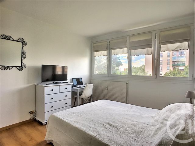 Appartement F3 à vendre - 4 pièces - 91.19 m2 - COMPIEGNE - 60 - PICARDIE - Century 21 Infinity Appartement F3 à vendre - 4 pièces - 91.19 m2 - COMPIEGNE - 60 - PICARDIE - Century 21 Infinity