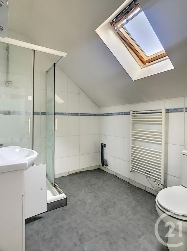 Afficher la photo en grand Appartement F2 à vendre - 2 pièces - 27.09 m2 - COMPIEGNE - 60 - PICARDIE - Century 21 Infinity