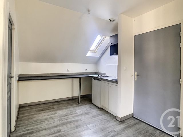 Afficher la photo en grand Appartement F2 à vendre - 2 pièces - 27.09 m2 - COMPIEGNE - 60 - PICARDIE - Century 21 Infinity