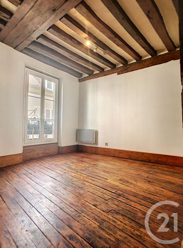 Afficher la photo en grand appartement à louer - 2 pièces - 60.69 m2 - COMPIEGNE - 60 - PICARDIE - Century 21 Infinity