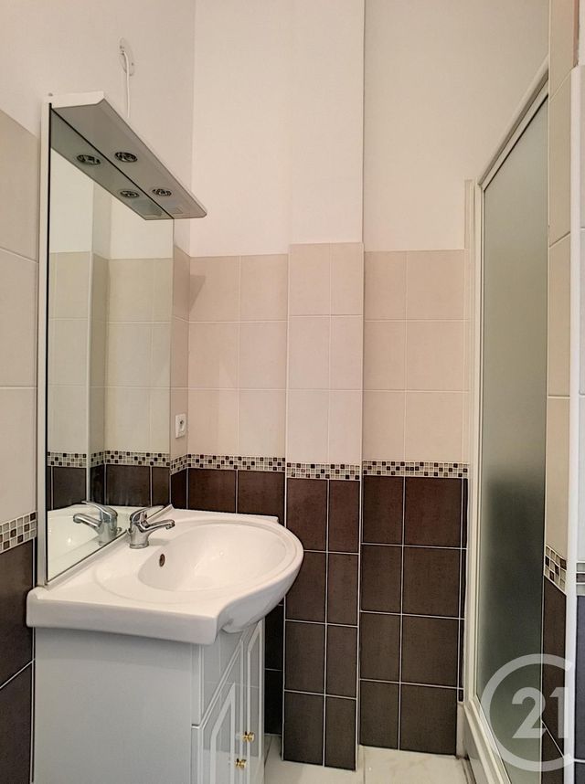 Appartement Duplex à louer - 3 pièces - 64.46 m2 - COMPIEGNE - 60 - PICARDIE - Century 21 Infinity Appartement Duplex à louer - 3 pièces - 64.46 m2 - COMPIEGNE - 60 - PICARDIE - Century 21 Infinity