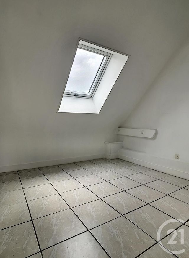 maison à louer - 6 pièces - 130.0 m2 - MOYVILLERS - 60 - PICARDIE - Century 21 Infinity maison à louer - 6 pièces - 130.0 m2 - MOYVILLERS - 60 - PICARDIE - Century 21 Infinity