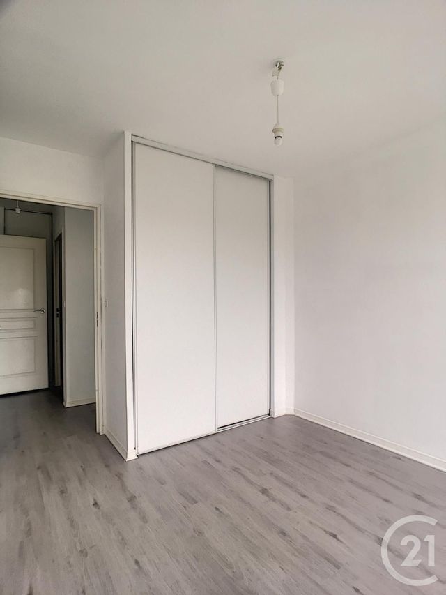 Appartement F3 à louer - 3 pièces - 64.0 m2 - COMPIEGNE - 60 - PICARDIE - Century 21 Infinity Appartement F3 à louer - 3 pièces - 64.0 m2 - COMPIEGNE - 60 - PICARDIE - Century 21 Infinity