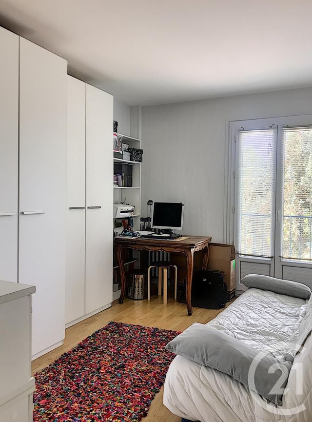 Afficher la photo en grand Appartement F4 à louer - 4 pièces - 78.21 m2 - COMPIEGNE - 60 - PICARDIE - Century 21 Infinity