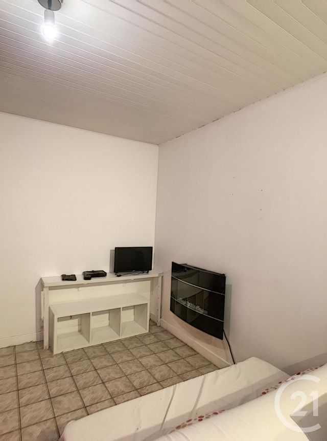 Afficher la photo en grand Studio à louer - 1 pièce - 15.42 m2 - VENETTE - 60 - PICARDIE - Century 21 Infinity