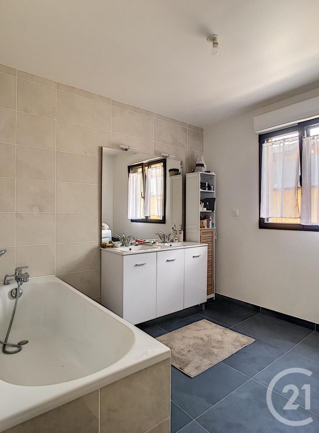 Afficher la photo en grand maison à louer - 5 pièces - 152.7 m2 - COMPIEGNE - 60 - PICARDIE - Century 21 Infinity