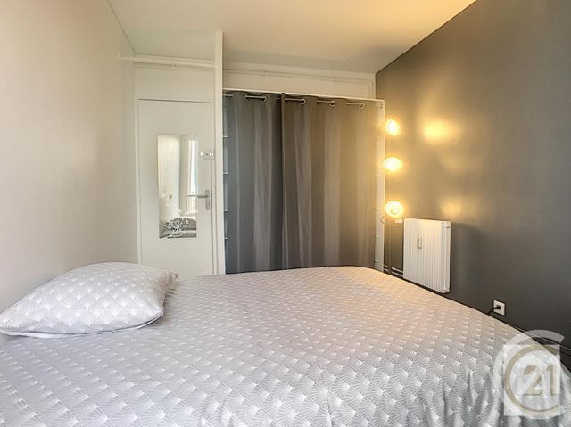 Afficher la photo en grand Chambre à louer - 1 pièce - 9.78 m2 - COMPIEGNE - 60 - PICARDIE - Century 21 Infinity
