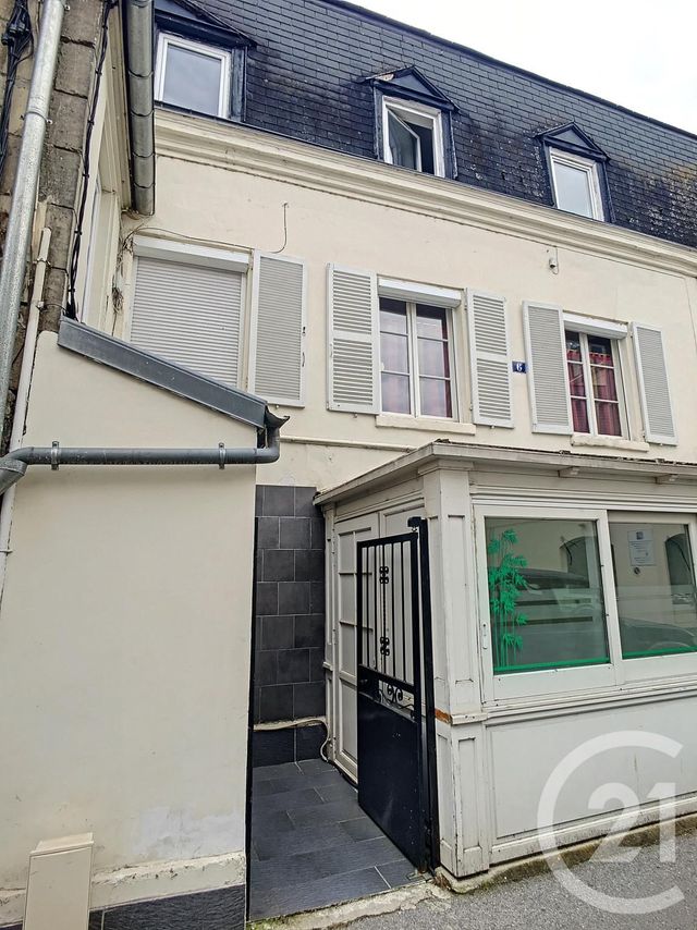 Afficher la photo en grand Appartement F1 à louer - 1 pièce - 36.0 m2 - COMPIEGNE - 60 - PICARDIE - Century 21 Infinity
