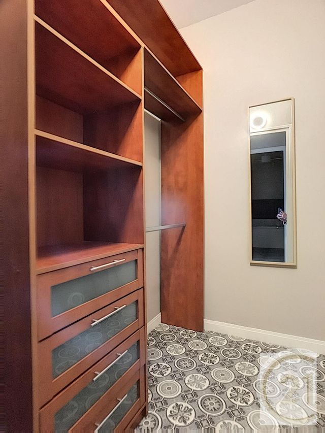 Afficher la photo en grand Appartement F2 à louer - 2 pièces - 51.5 m2 - COMPIEGNE - 60 - PICARDIE - Century 21 Infinity
