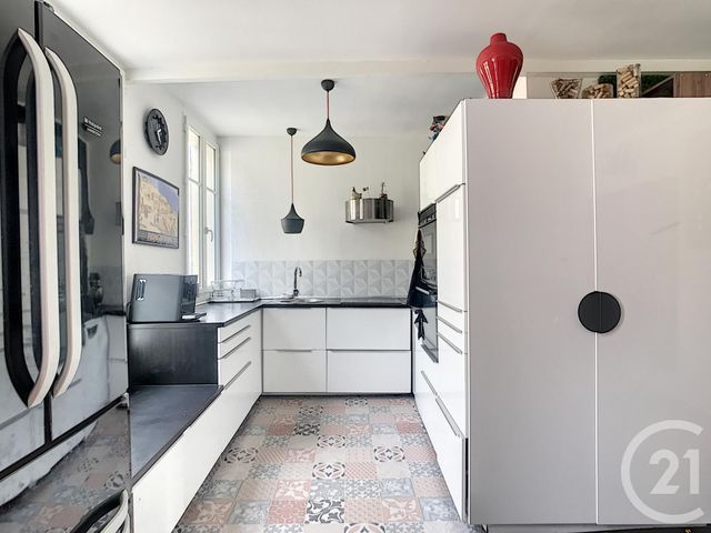 Afficher la photo en grand Appartement F5 à vendre - 4 pièces - 117.0 m2 - COMPIEGNE - 60 - PICARDIE - Century 21 Infinity