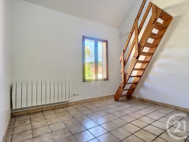 Afficher la photo en grand Appartement à louer - 2 pièces - 18.67 m2 - JAUX - 60 - PICARDIE - Century 21 Infinity