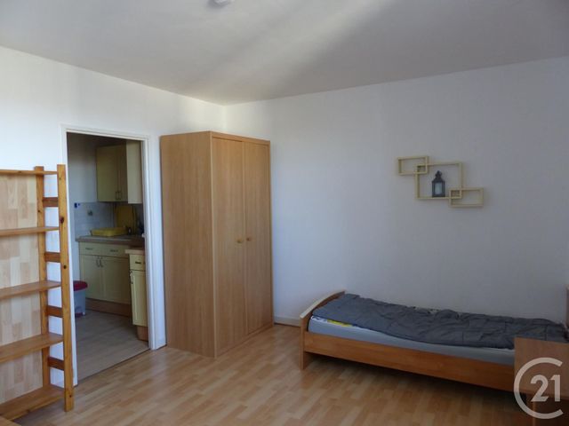 Afficher la photo en grand Appartement F1 à louer - 1 pièce - 23.19 m2 - COMPIEGNE - 60 - PICARDIE - Century 21 Infinity