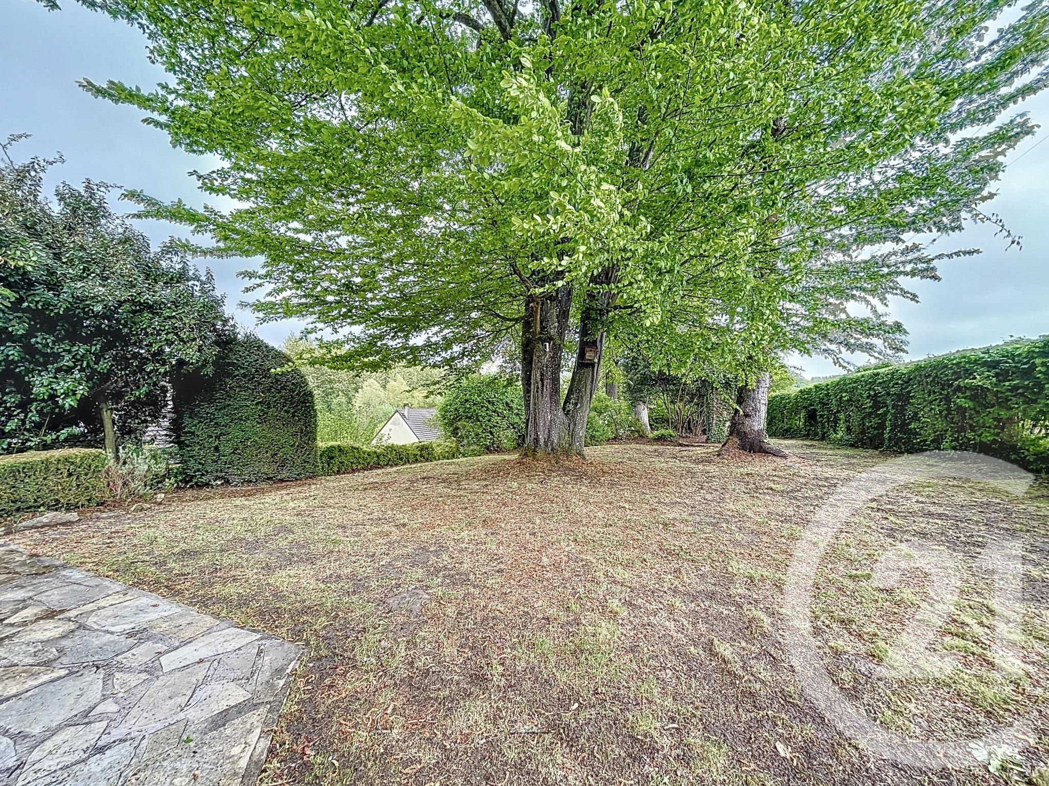 maison à vendre - 4 pièces - 146.85 m2 - ST ETIENNE ROILAYE - Miniature 8