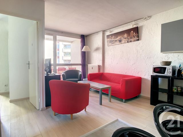 Appartement à louer - 5 pièces - 11.04 m2 - COMPIEGNE - 60 - PICARDIE - Century 21 Infinity