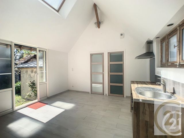 Appartement F2 à louer CHOISY AU BAC