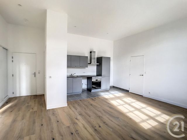 Appartement F3 à louer - 3 pièces - 72.87 m2 - COMPIEGNE - 60 - PICARDIE - Century 21 Infinity