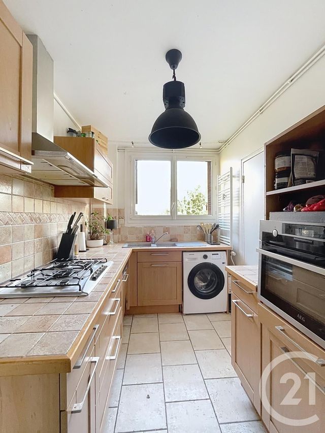 Appartement T4 à vendre - 4 pièces - 70.73 m2 - COMPIEGNE - 60 - PICARDIE - Century 21 Infinity