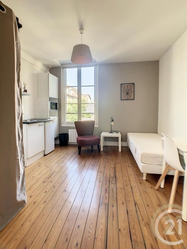 Appartement F1 à louer - 1 pièce - 16.1 m2 - COMPIEGNE - 60 - PICARDIE - Century 21 Infinity