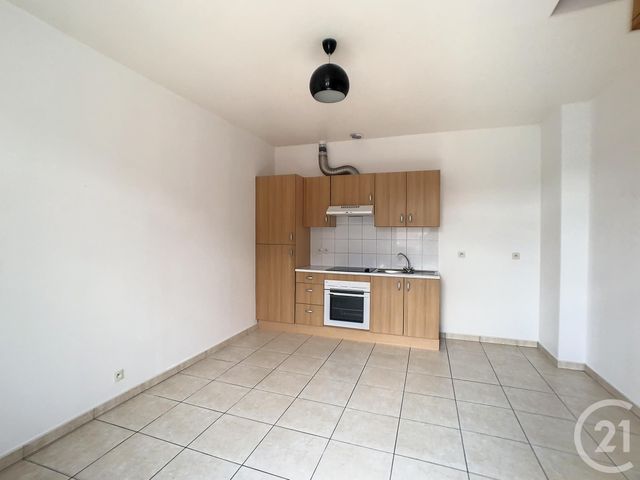 Appartement F2 à louer - 2 pièces - 50.15 m2 - ARSY - 60 - PICARDIE - Century 21 Infinity
