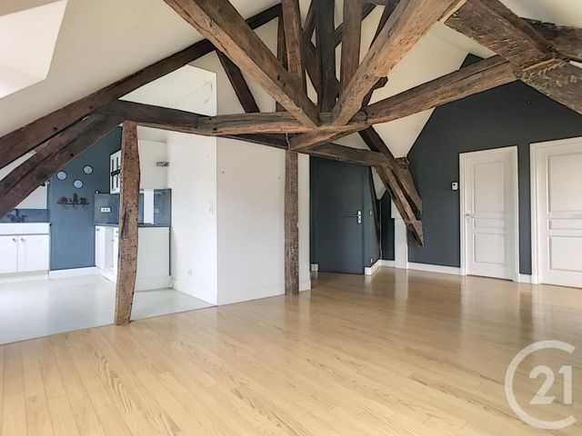Appartement F3 à louer - 3 pièces - 53.32 m2 - COMPIEGNE - 60 - PICARDIE - Century 21 Infinity