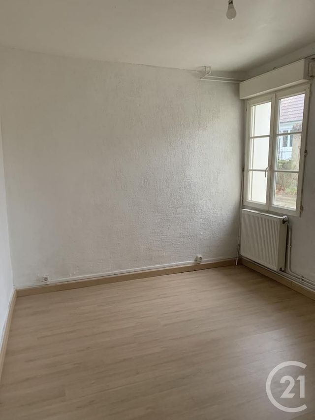 Appartement T3 à louer - 3 pièces - 71.13 m2 - JAUX - 60 - PICARDIE - Century 21 Infinity