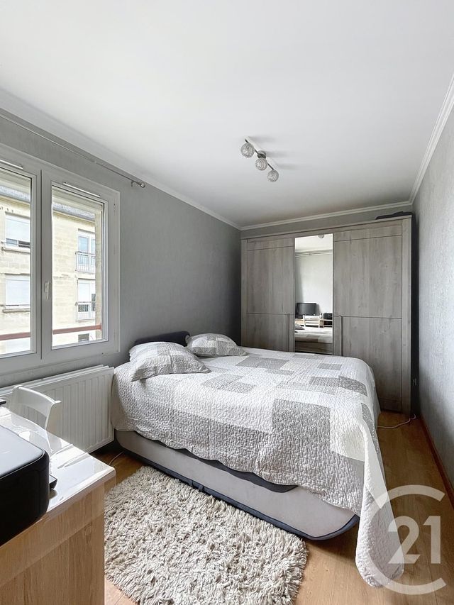 Appartement T4 à vendre - 4 pièces - 67.07 m2 - COMPIEGNE - 60 - PICARDIE - Century 21 Infinity