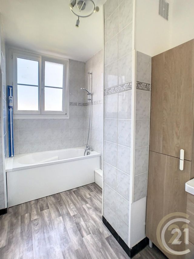 Appartement F1 à vendre - 1 pièce - 28.98 m2 - COMPIEGNE - 60 - PICARDIE - Century 21 Infinity