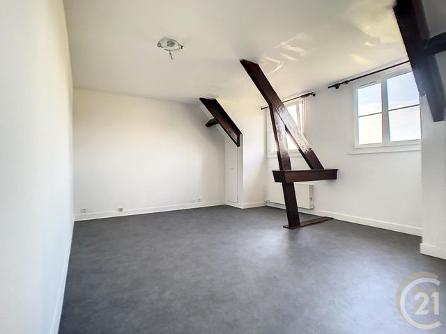 Appartement F1 à vendre - 1 pièce - 28.98 m2 - COMPIEGNE - 60 - PICARDIE - Century 21 Infinity