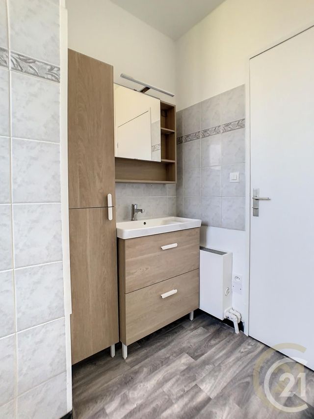 Appartement F1 à vendre - 1 pièce - 28.98 m2 - COMPIEGNE - 60 - PICARDIE - Century 21 Infinity