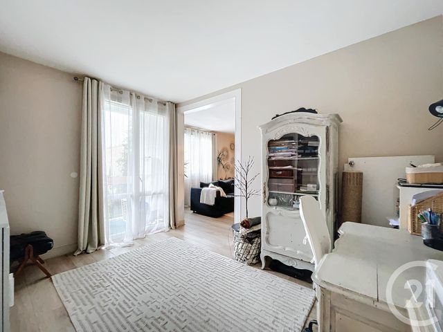 Appartement F5 à vendre - 5 pièces - 97.84 m2 - COMPIEGNE - 60 - PICARDIE - Century 21 Infinity