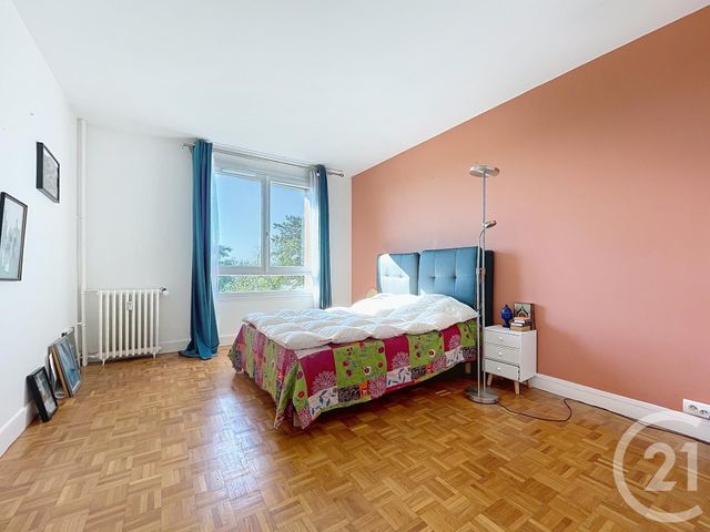 Afficher la photo en grand Appartement F4 à vendre - 4 pièces - 85.61 m2 - COMPIEGNE - 60 - PICARDIE - Century 21 Infinity