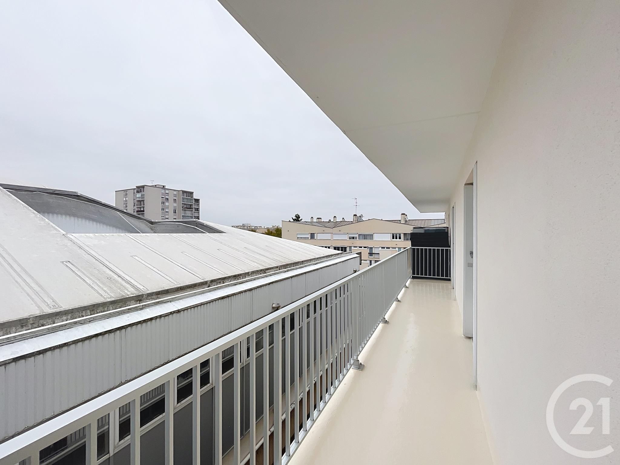Appartement à vendre - 3 pièces - 57.88 m2 - COMPIEGNE - Miniature 3