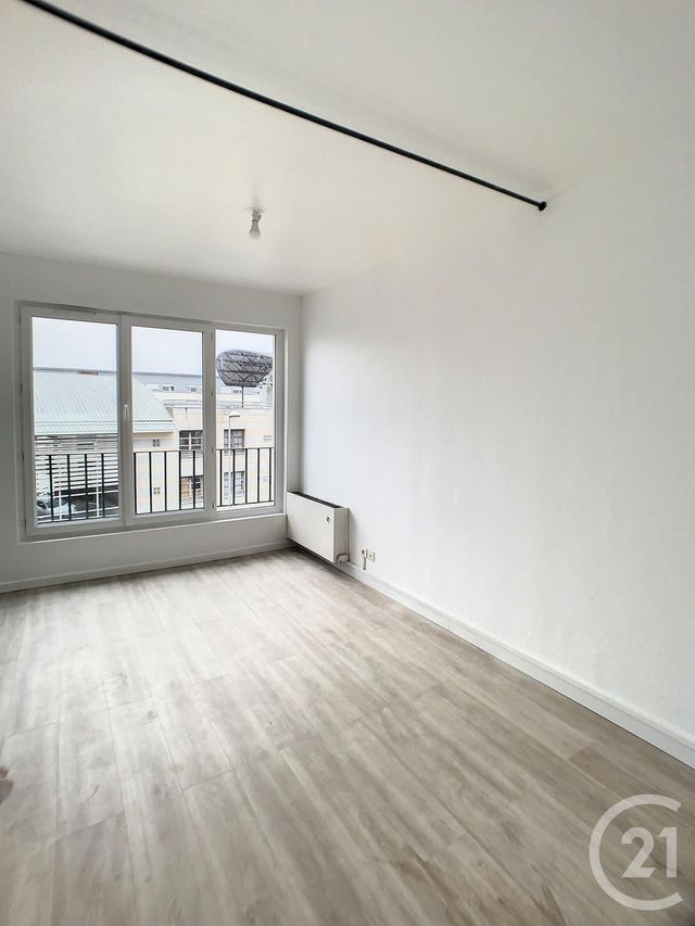 Appartement Studio à louer - 1 pièce - 24.82 m2 - COMPIEGNE - 60 - PICARDIE - Century 21 Infinity
