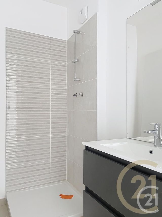 Appartement F4 à vendre - 4 pièces - 92.67 m2 - SENLIS - 60 - PICARDIE - Century 21 Infinity