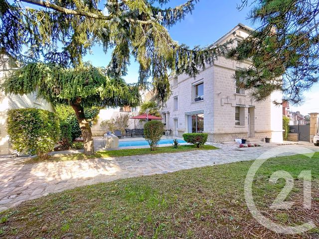 Afficher la photo en grand maison à vendre - 8 pièces - 198.0 m2 - COMPIEGNE - 60 - PICARDIE - Century 21 Infinity