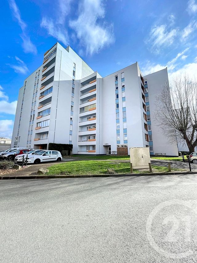 Appartement T4 à vendre - 4 pièces - 82.18 m2 - COMPIEGNE - 60 - PICARDIE - Century 21 Infinity