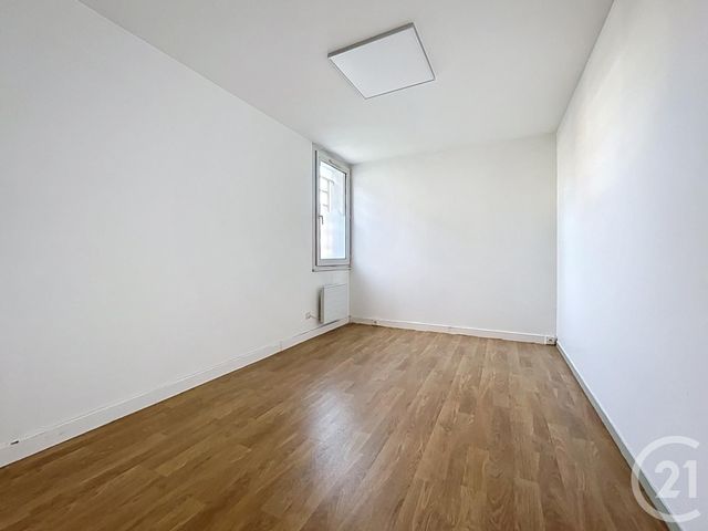 Appartement T4 à vendre - 4 pièces - 88.0 m2 - COMPIEGNE - 60 - PICARDIE - Century 21 Infinity