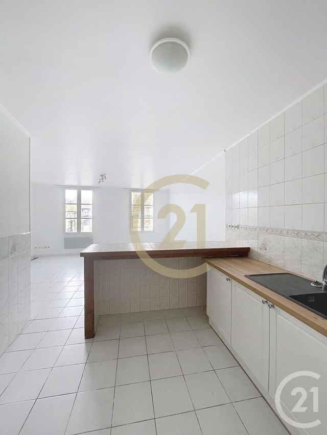 Appartement F2 à louer - 2 pièces - 49.29 m2 - PIERREFONDS - 60 - PICARDIE - Century 21 Infinity