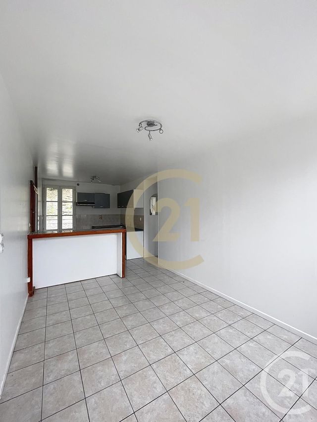 Appartement F4 à louer - 4 pièces - 71.81 m2 - PIERREFONDS - 60 - PICARDIE - Century 21 Infinity