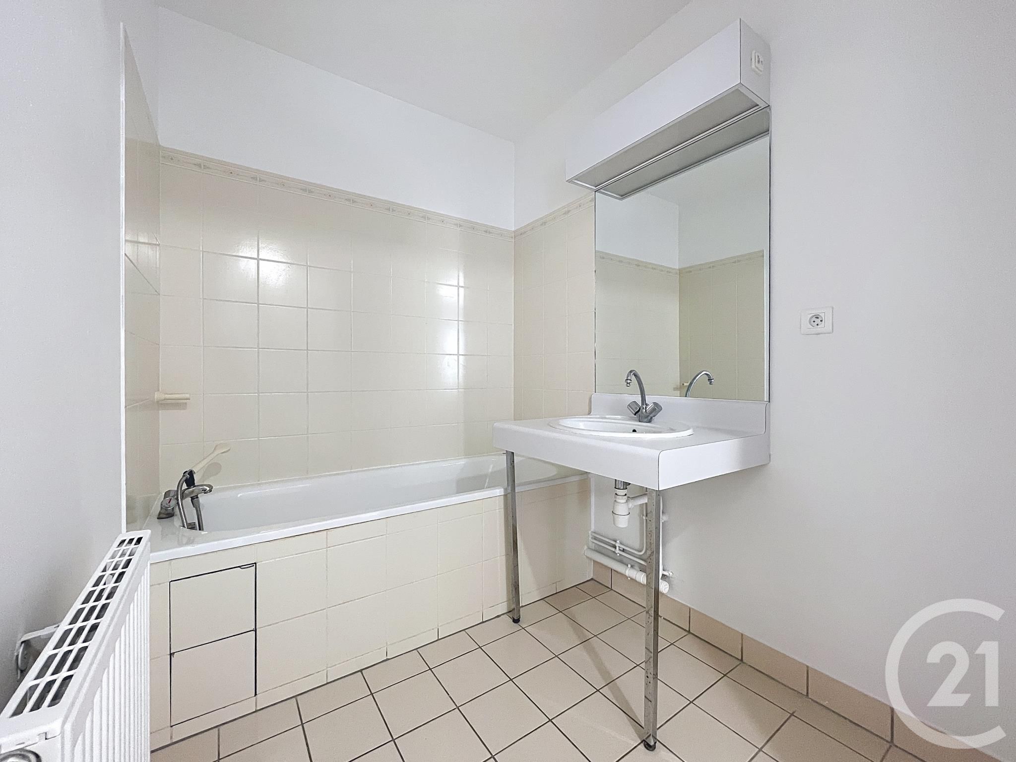 Appartement T2 à vendre - 2 pièces - 48.77 m2 - COMPIEGNE - Miniature 7