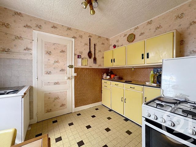 Afficher la photo en grand maison à vendre - 4 pièces - 70.0 m2 - COMPIEGNE - 60 - PICARDIE - Century 21 Infinity