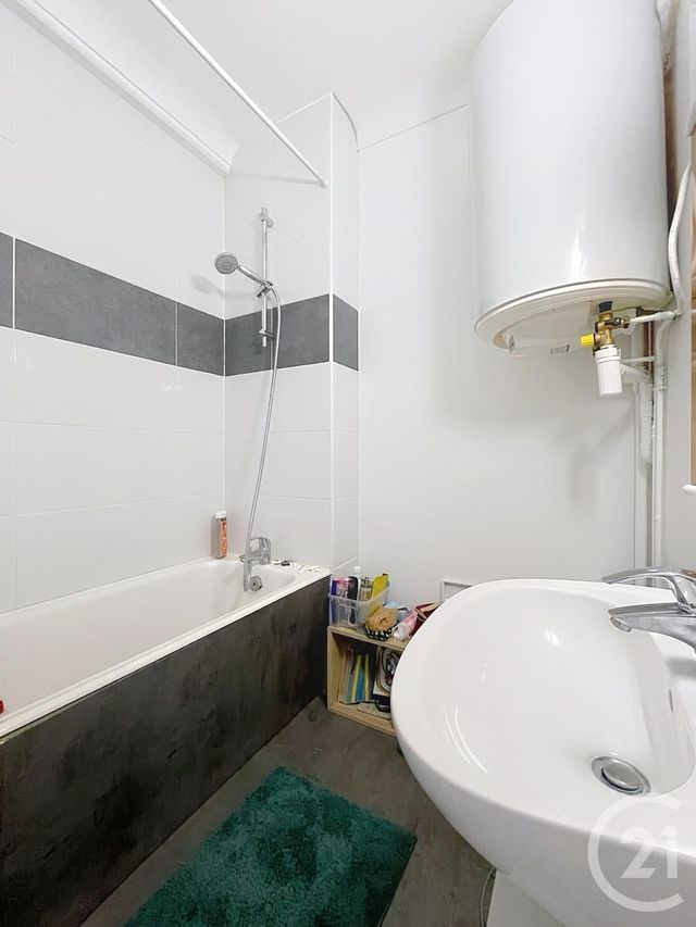 Appartement F2 à vendre - 2 pièces - 49.0 m2 - COMPIEGNE - 60 - PICARDIE - Century 21 Infinity