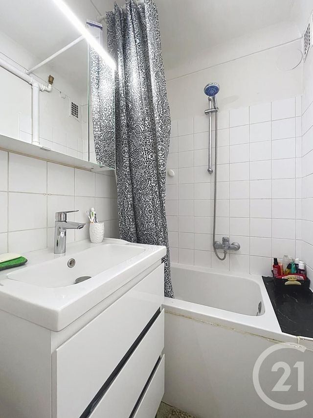 Appartement F2 à vendre - 2 pièces - 44.0 m2 - COMPIEGNE - 60 - PICARDIE - Century 21 Infinity