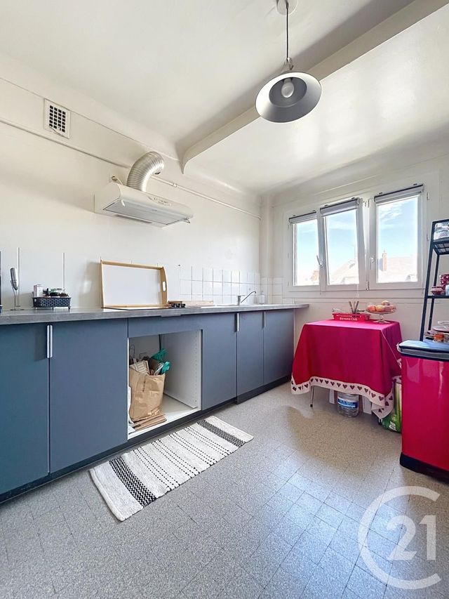 Appartement F2 à vendre - 2 pièces - 44.0 m2 - COMPIEGNE - 60 - PICARDIE - Century 21 Infinity