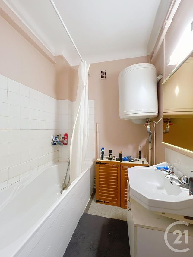 Appartement F2 à vendre - 2 pièces - 49.0 m2 - COMPIEGNE - 60 - PICARDIE - Century 21 Infinity
