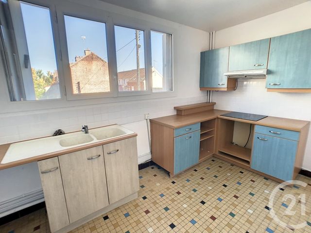 Appartement F3 à louer - 3 pièces - 62.66 m2 - MARGNY LES COMPIEGNE - 60 - PICARDIE - Century 21 Infinity