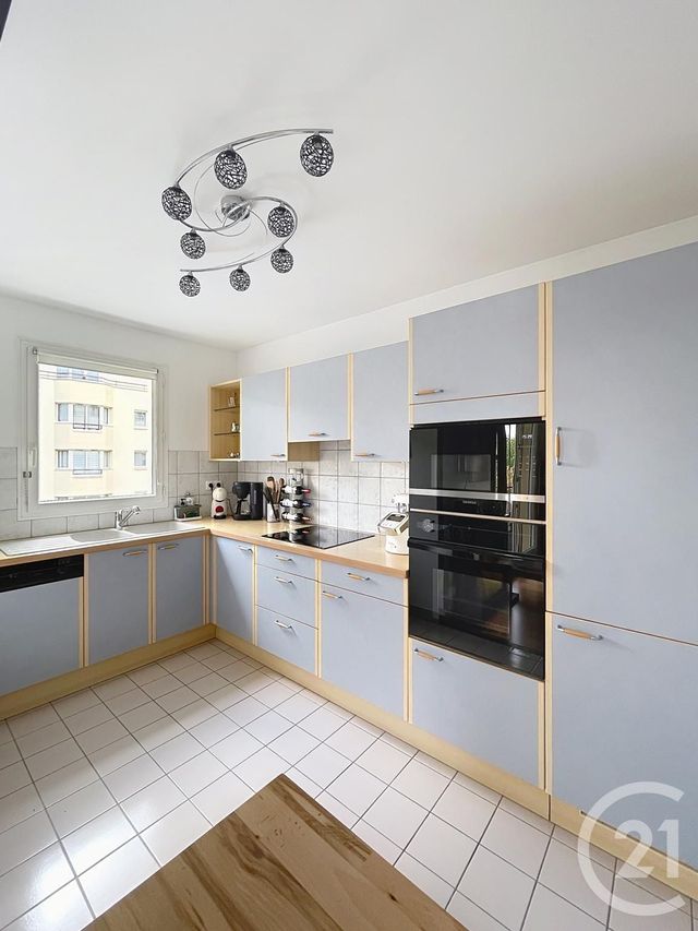 Appartement F3 à vendre - 3 pièces - 67.25 m2 - COMPIEGNE - 60 - PICARDIE - Century 21 Infinity