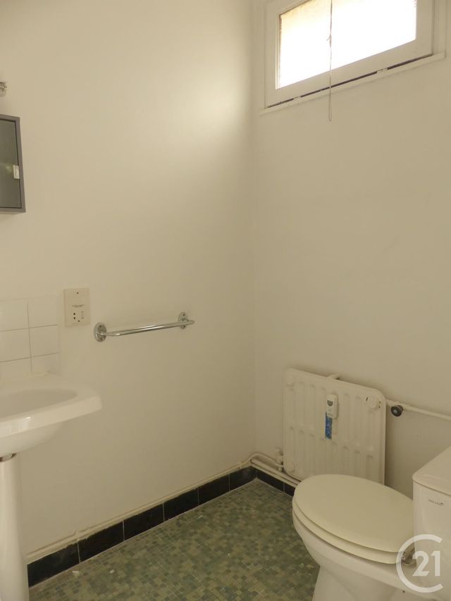 Appartement F1 à louer - 1 pièce - 23.0 m2 - COMPIEGNE - 60 - PICARDIE - Century 21 Infinity