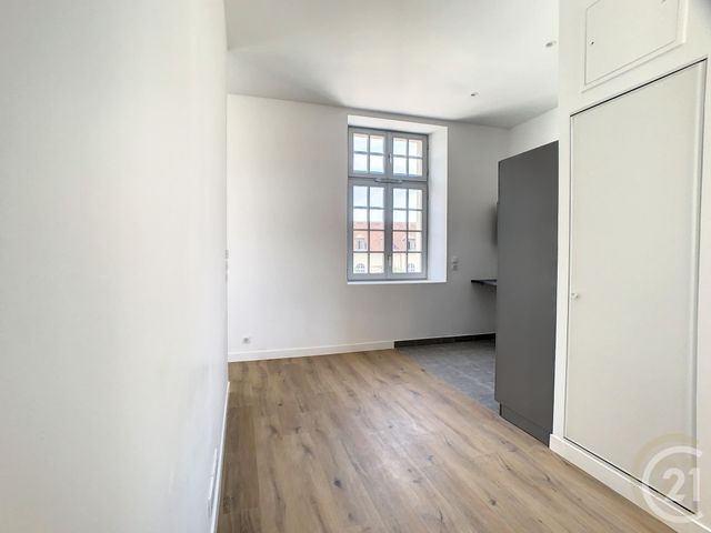 Appartement F2 à louer - 2 pièces - 52.14 m2 - COMPIEGNE - 60 - PICARDIE - Century 21 Infinity